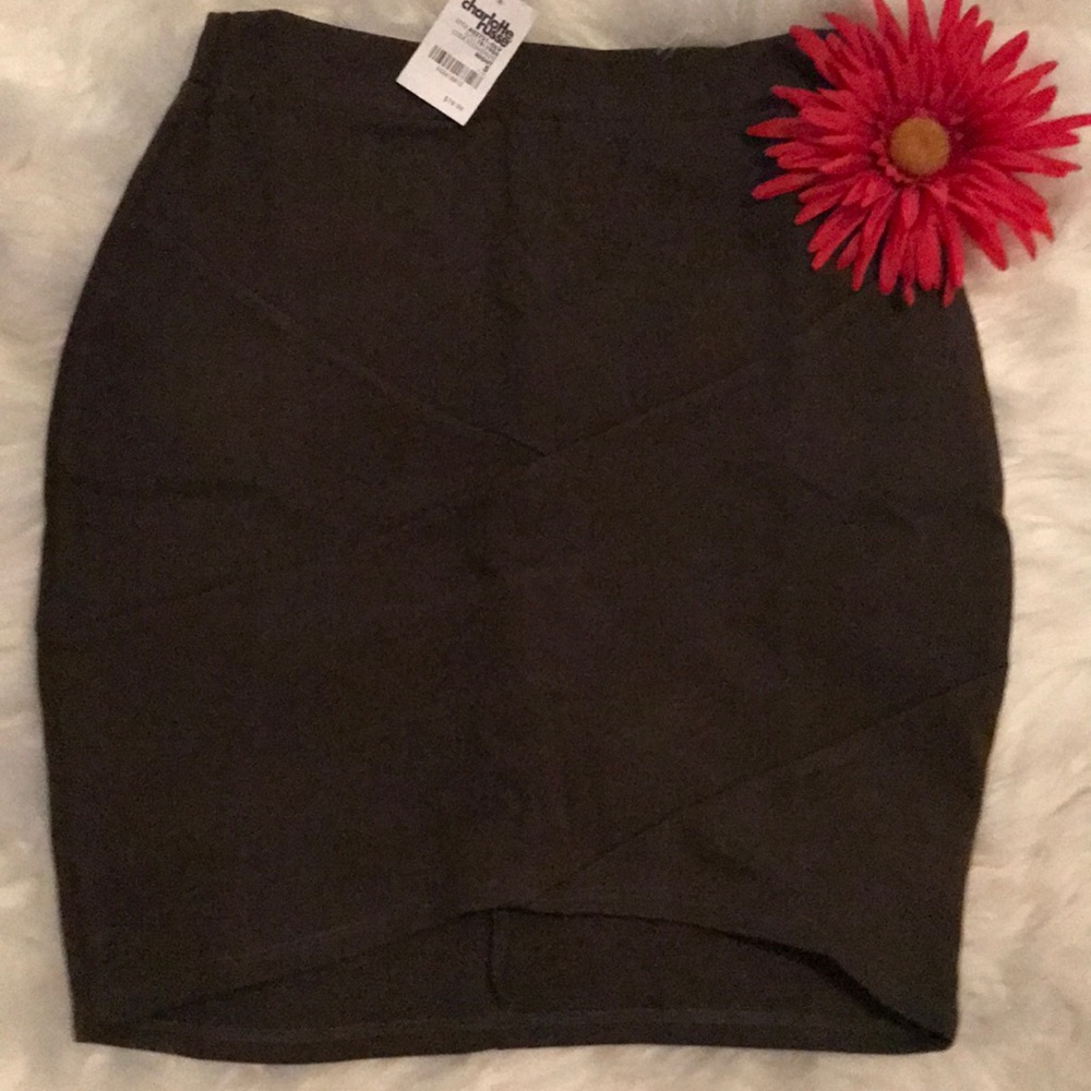 💚NWT CHARLOTTE RUSSE SKIRT💚